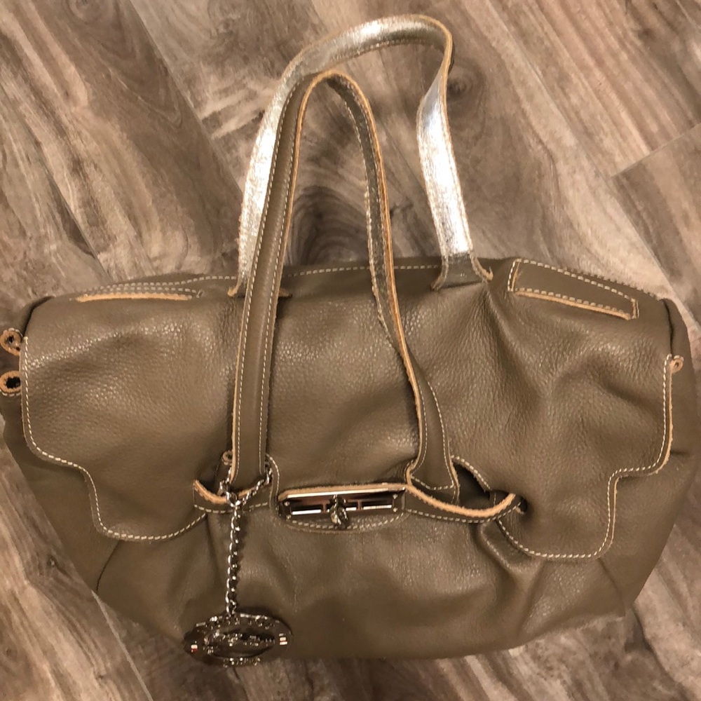🔥🔥ITALIAN VERY SOFT LEATHER PURSE. - Picture 13 of 17